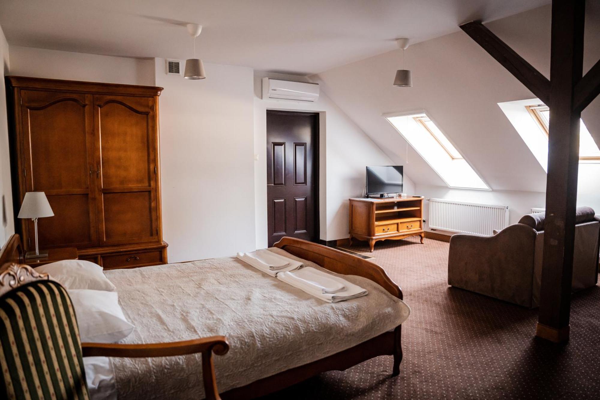 Hotel Przy Dworze Leśna Podlaska Exteriér fotografie